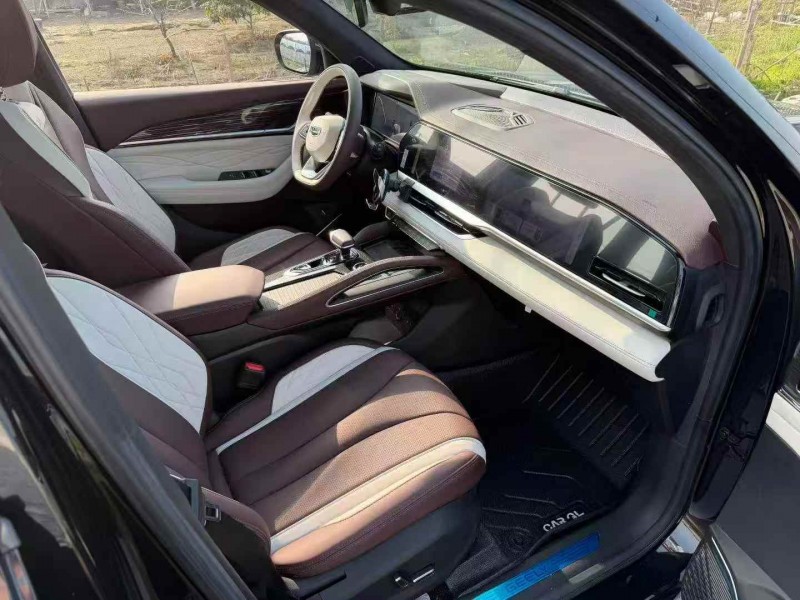 嘉兴24年吉利星越5