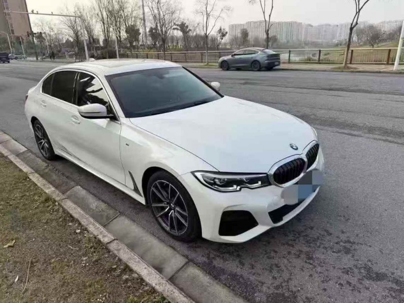 邯郸22年宝马3系2