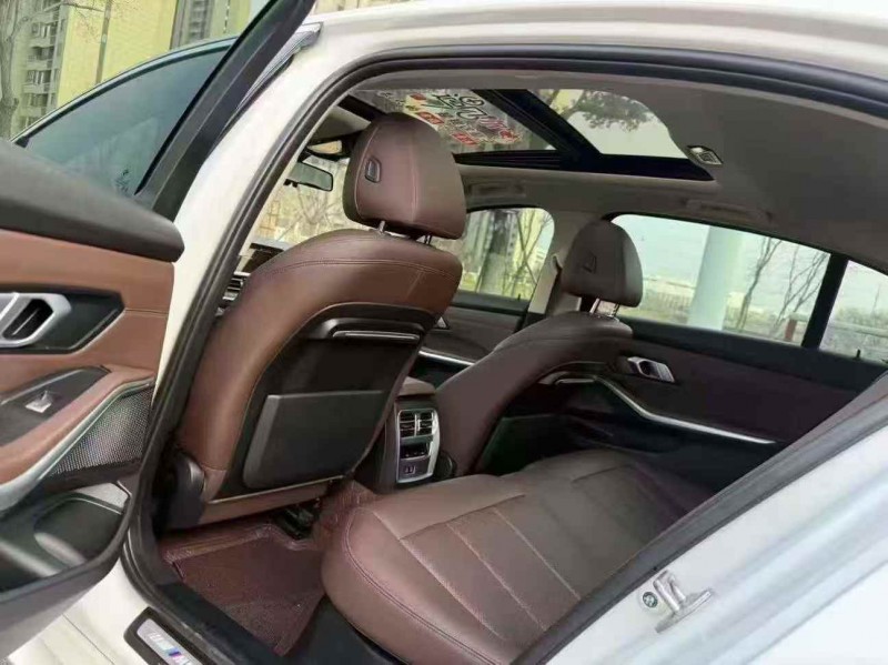 邯郸22年宝马3系6