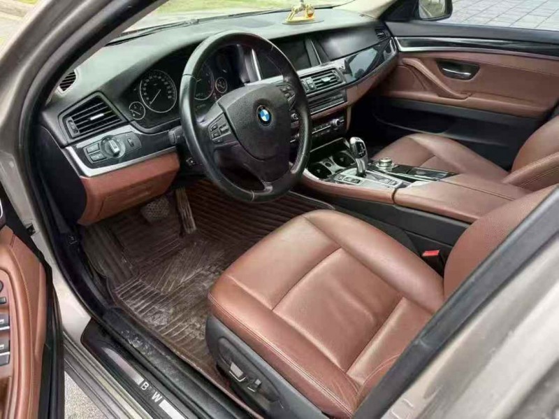 茂名16年宝马5系5