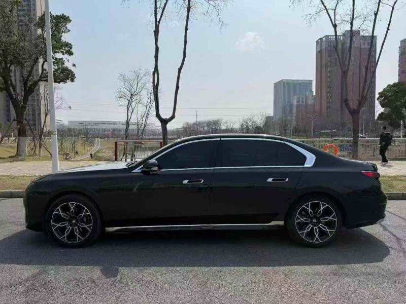 鄂州22年宝马7系8