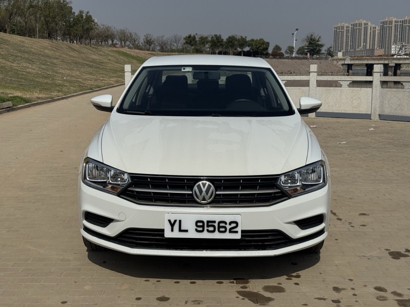 郑州21年大众宝来1