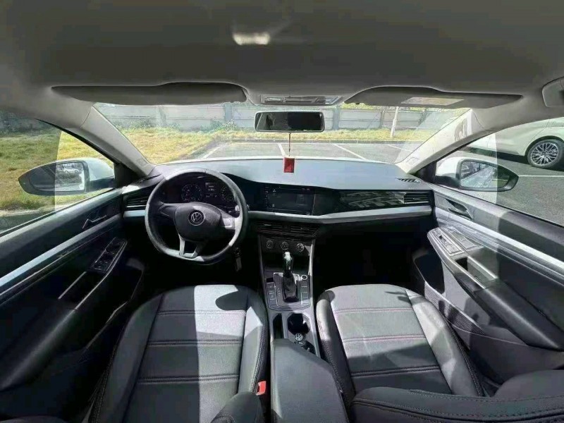 广州21年大众宝来4