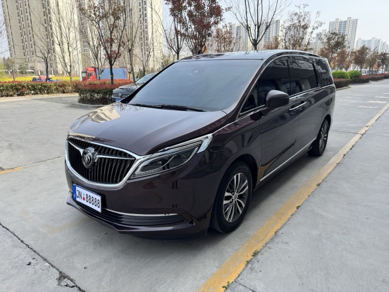 济宁19年别克GL82