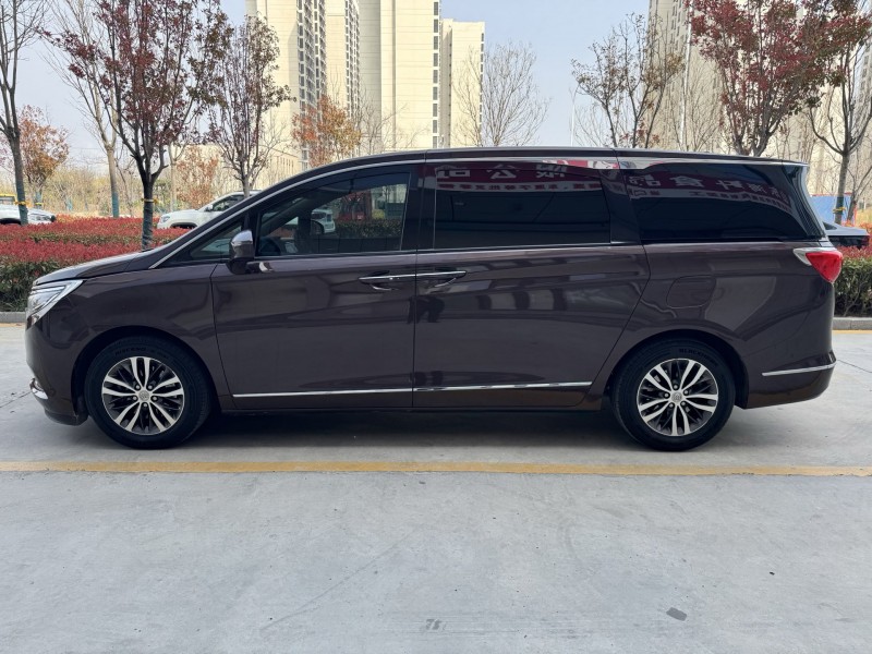 济宁19年别克GL88