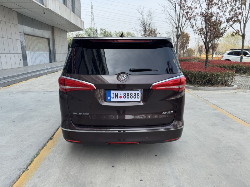 济宁19年别克GL89