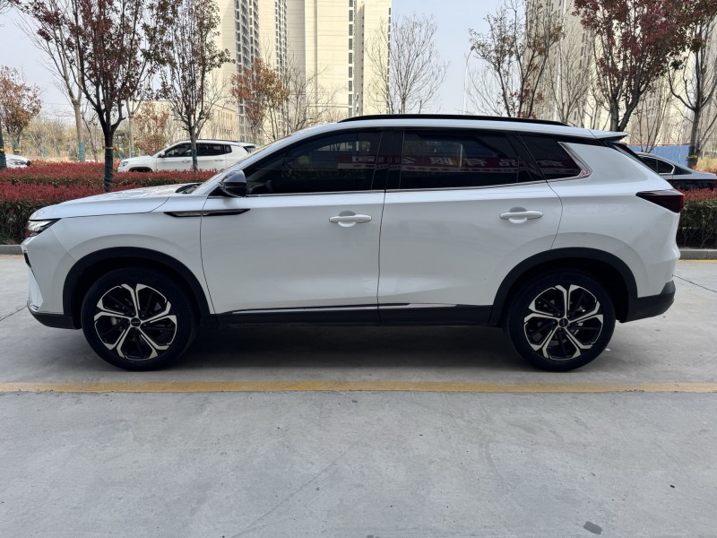 济宁24年东风风神8