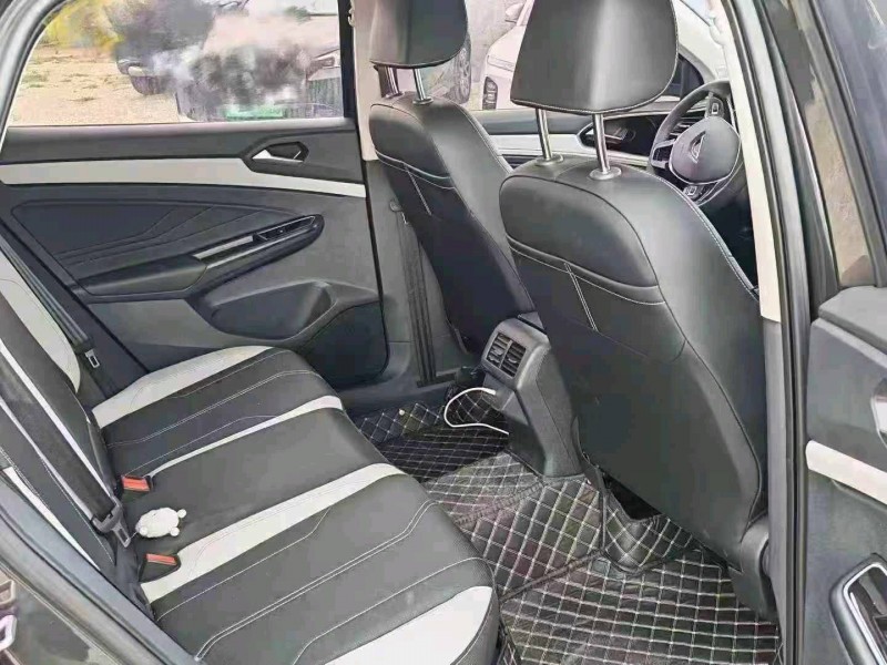 广州25年大众捷达4