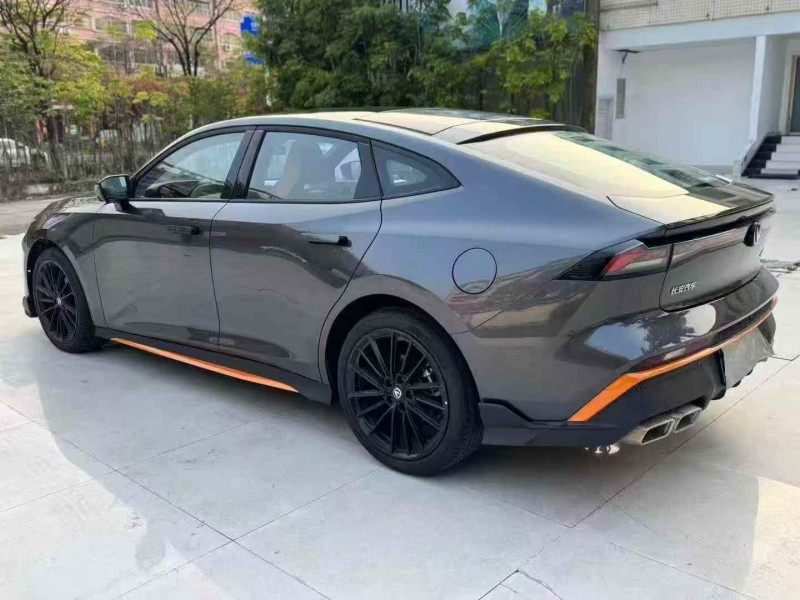 汕头25年长安汽车UNI6