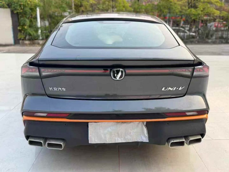 汕头25年长安汽车UNI8