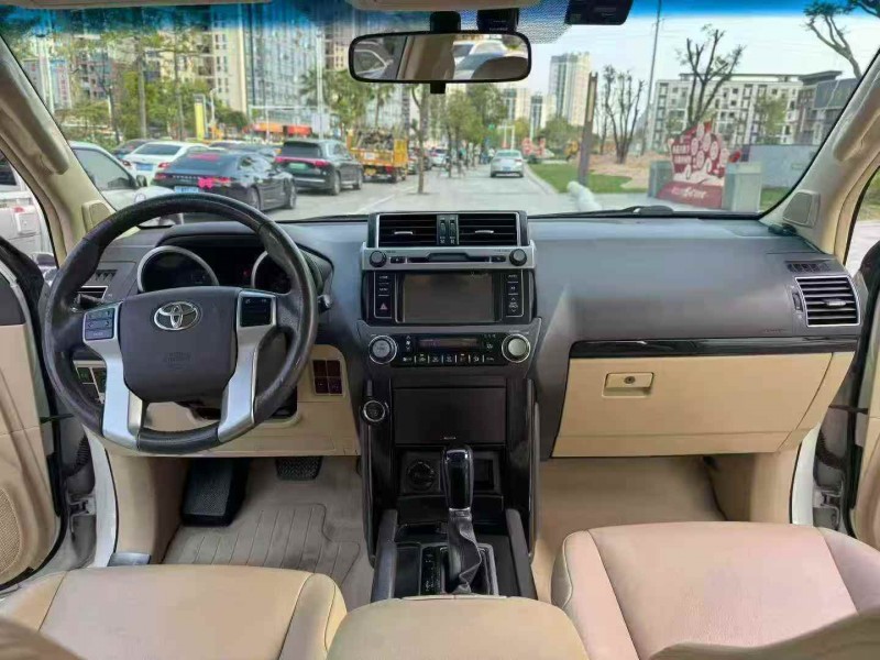 珠海16年丰田普拉多4