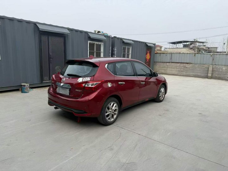 徐州21年日产骐达4