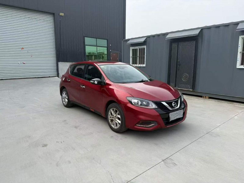 徐州21年日产骐达5