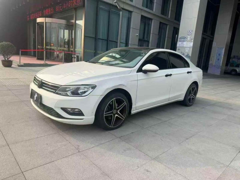 苏州16年大众凌渡2