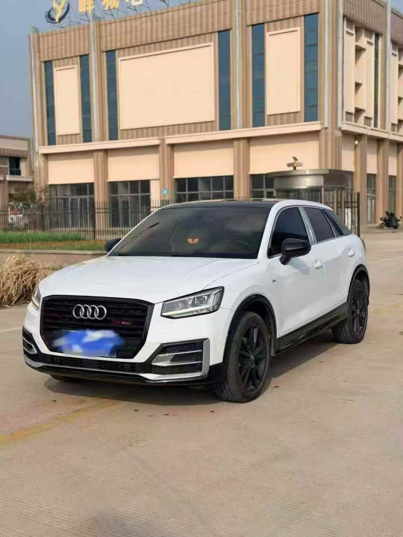 济宁20年奥迪Q23