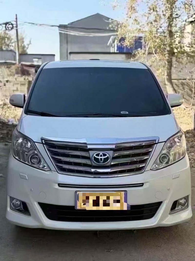 菏泽15年丰田埃尔法1