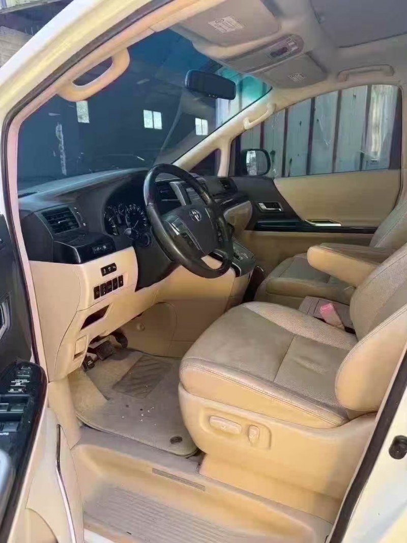 菏泽15年丰田埃尔法6