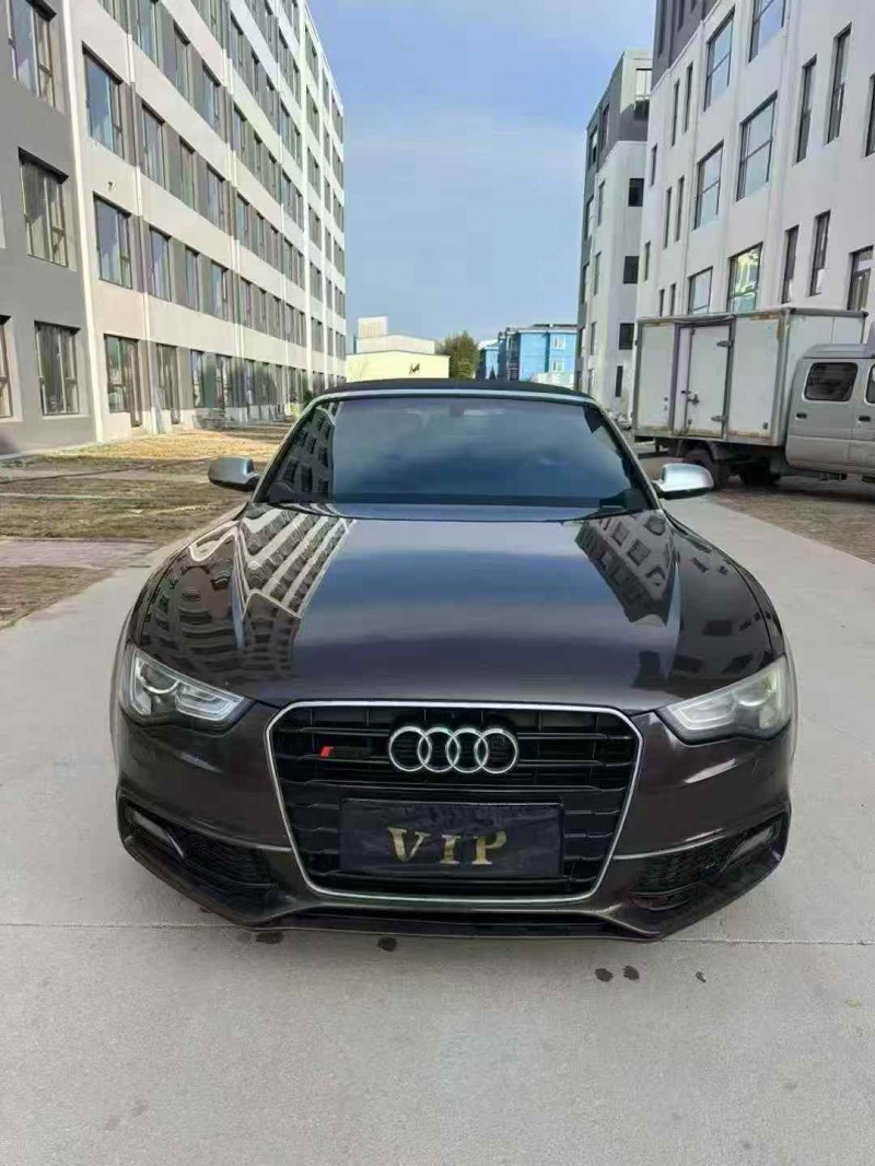 济宁16年奥迪A51