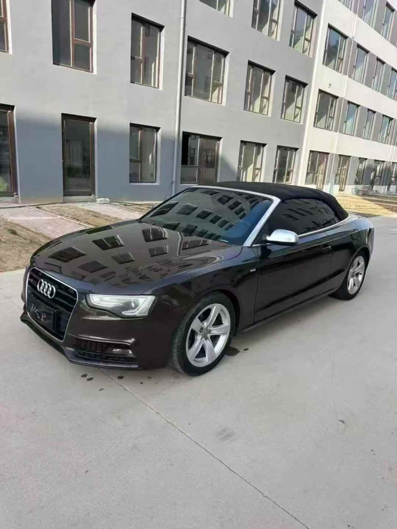 济宁16年奥迪A52