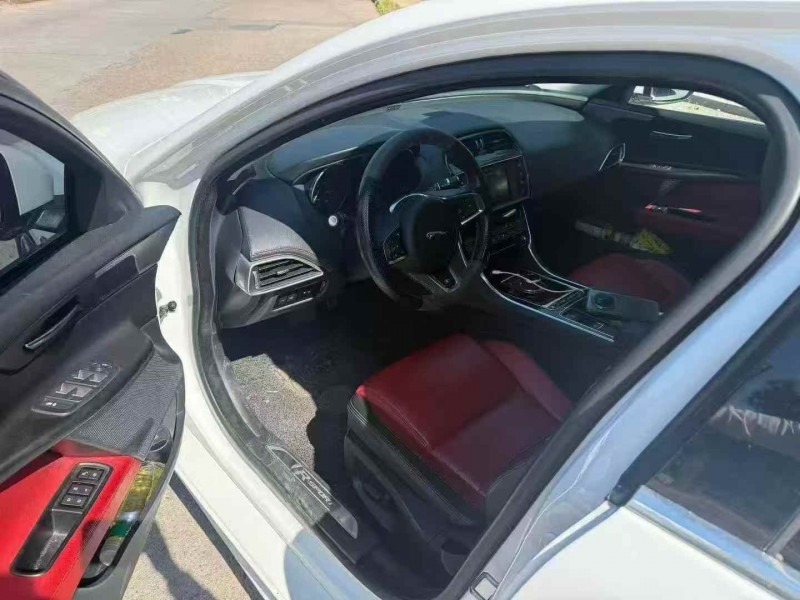 三明16年捷豹XEL4