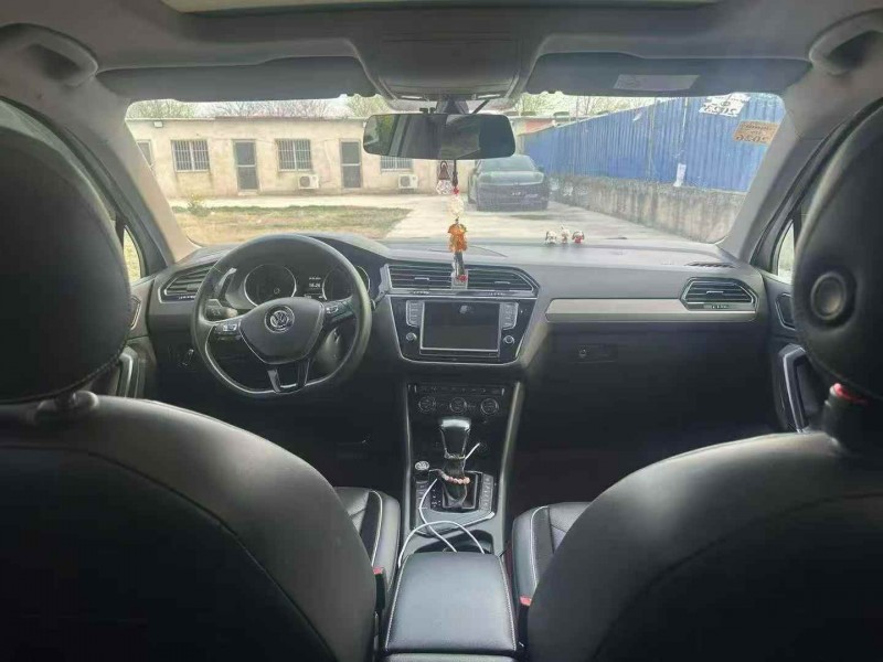 苏州17年大众途观5