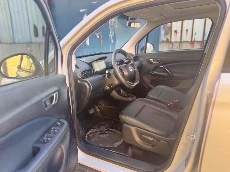 菏泽23年零跑汽车T036