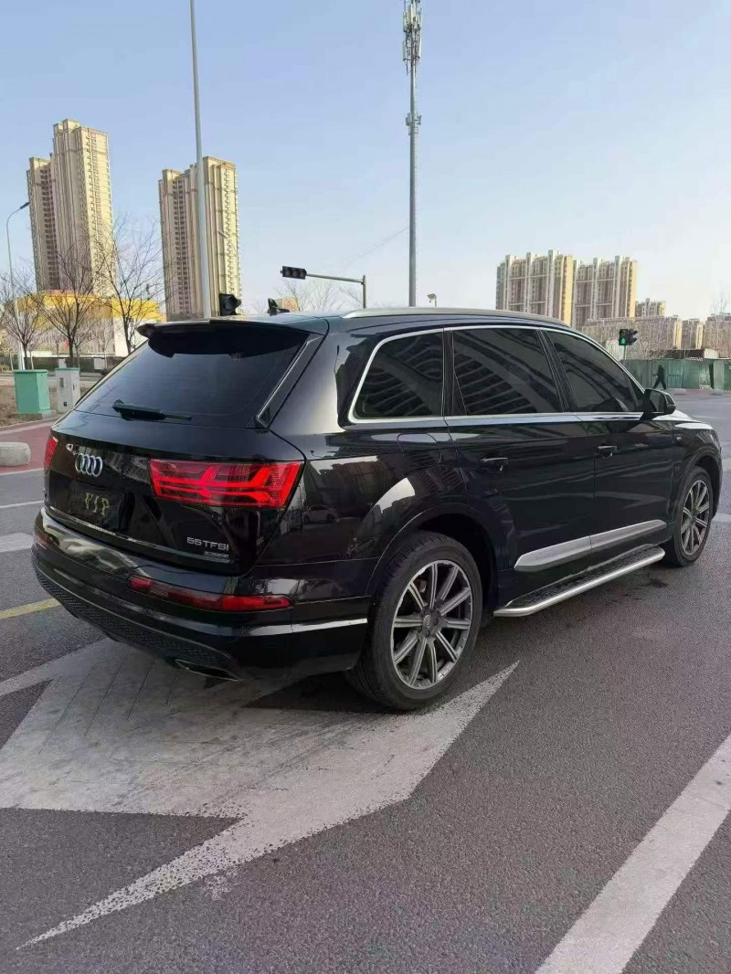 潍坊16年奥迪Q78