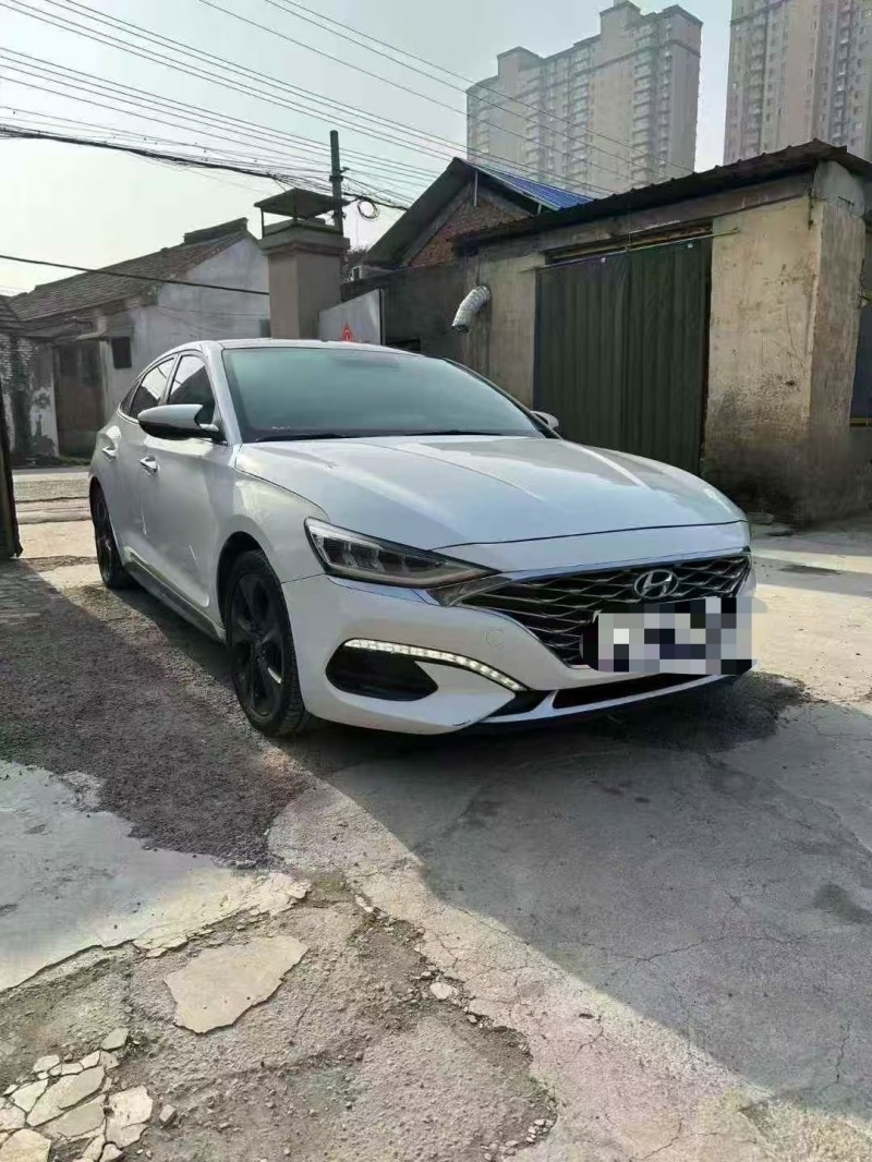 菏泽19年现代菲斯塔2