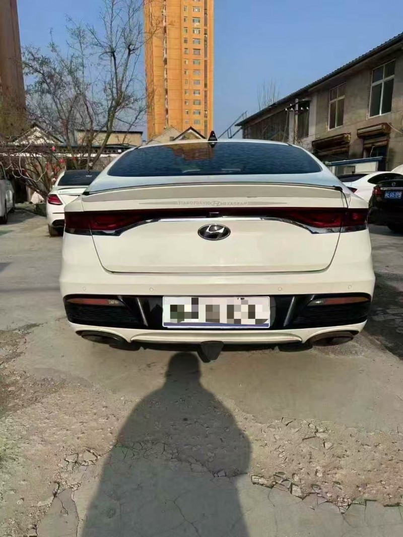 菏泽19年现代菲斯塔9