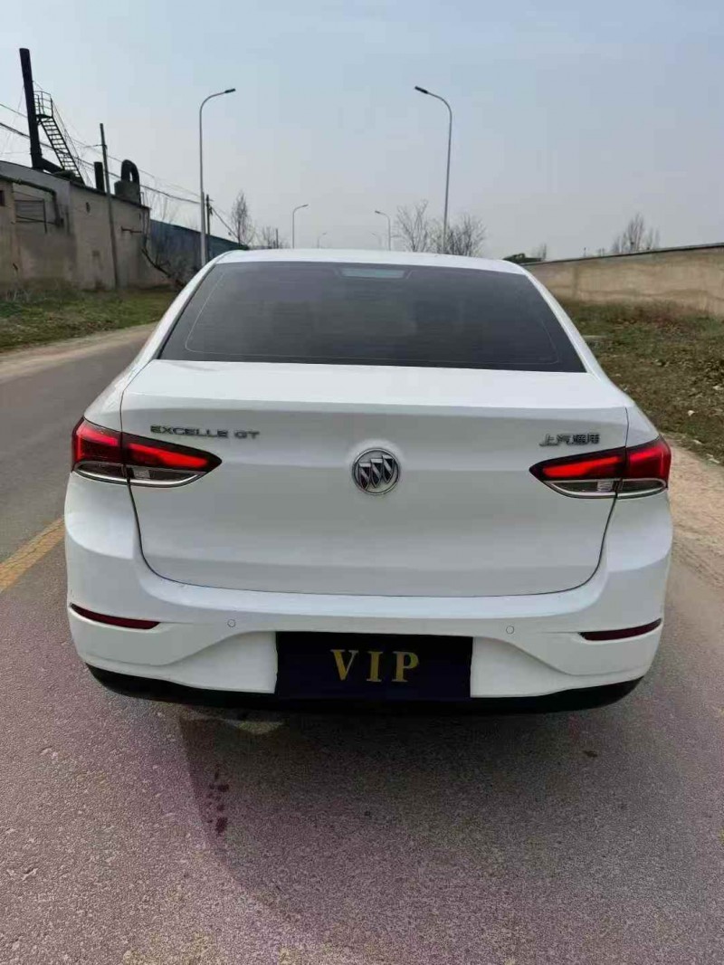 邢台22年别克英朗9