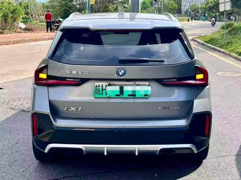 三明24年宝马IX9