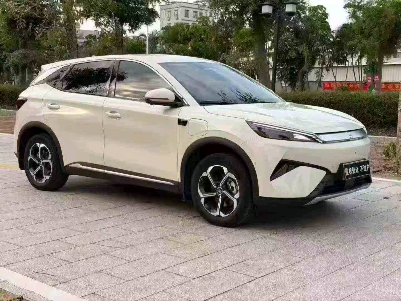 珠海25年比亚迪元3