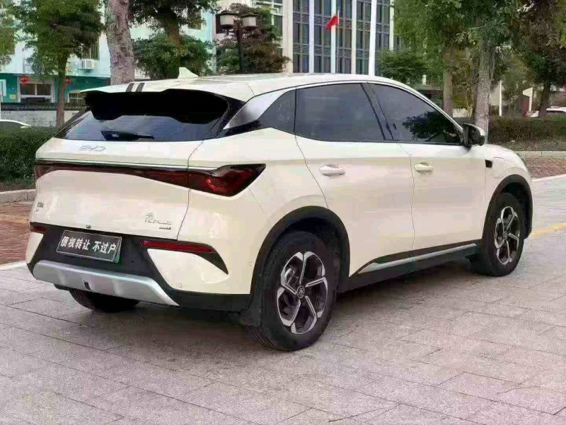 珠海25年比亚迪元7