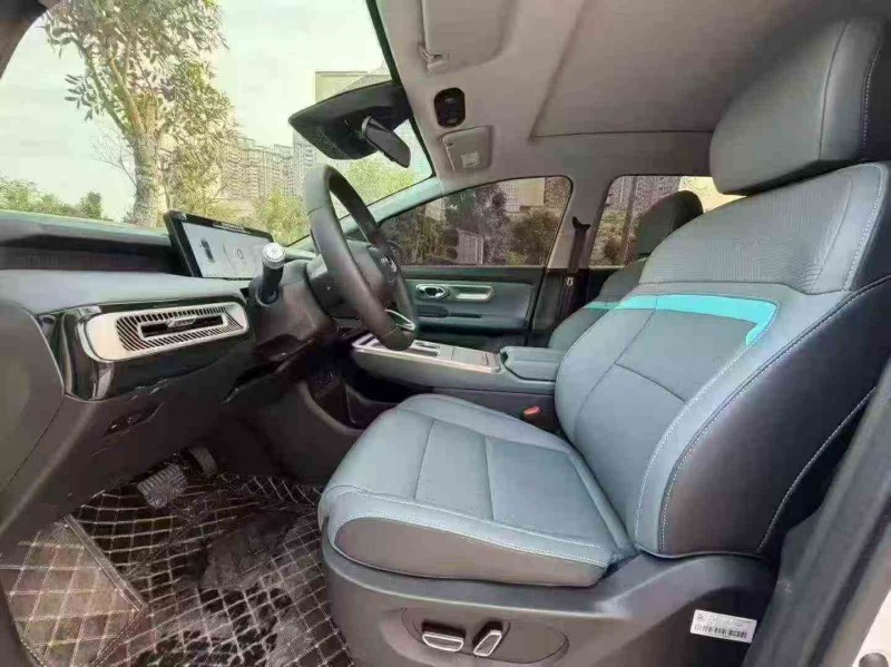 深圳25年传祺埃安Y5