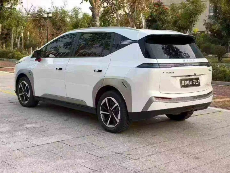 深圳25年传祺埃安Y8