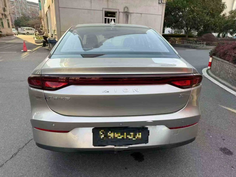 湖州24年传祺埃安S8