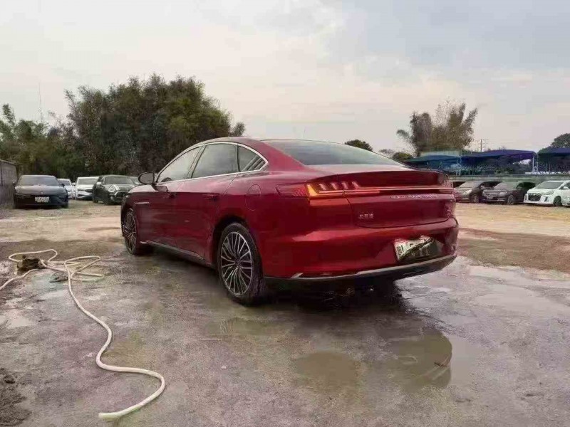 深圳21年比亚迪汉DM7