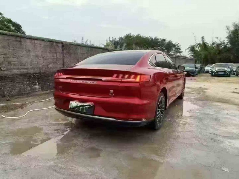 深圳21年比亚迪汉DM8