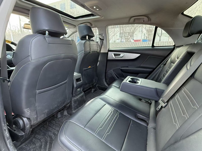 青岛23年比亚迪秦5