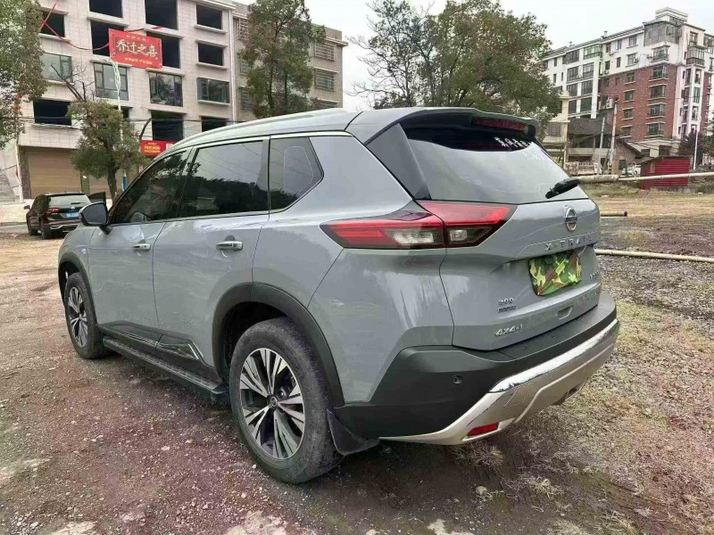 衡阳21年日产奇骏8