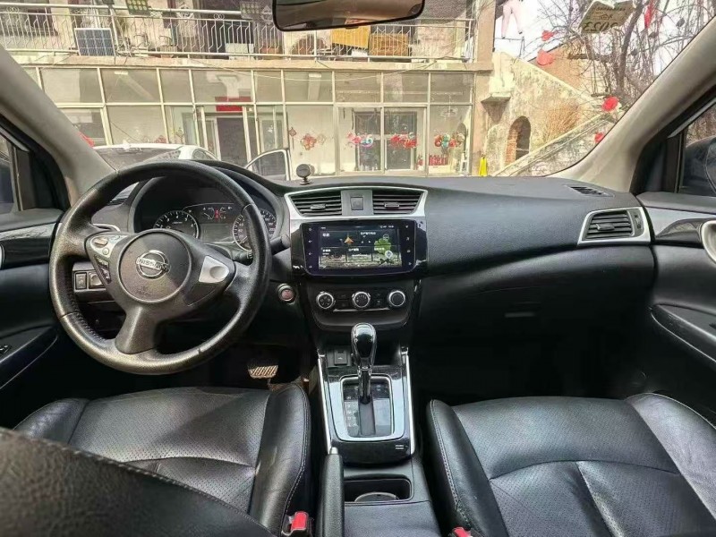 菏泽19年日产轩逸5