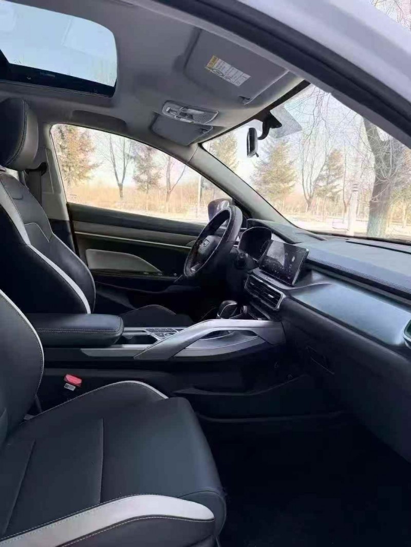 吉林20年吉利缤越8