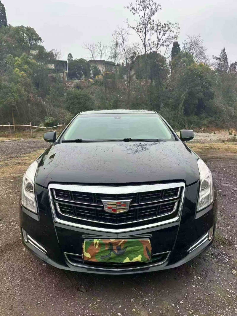 张家界17年凯迪拉克XTS1