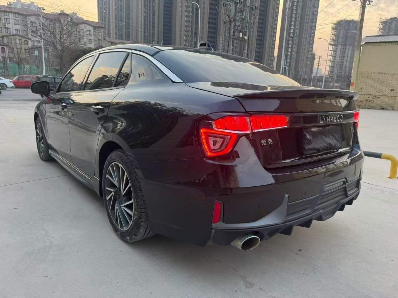 平顶山22年领克038