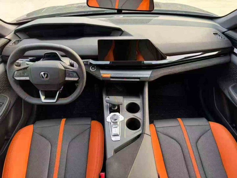 湛江25年长安汽车UNI4