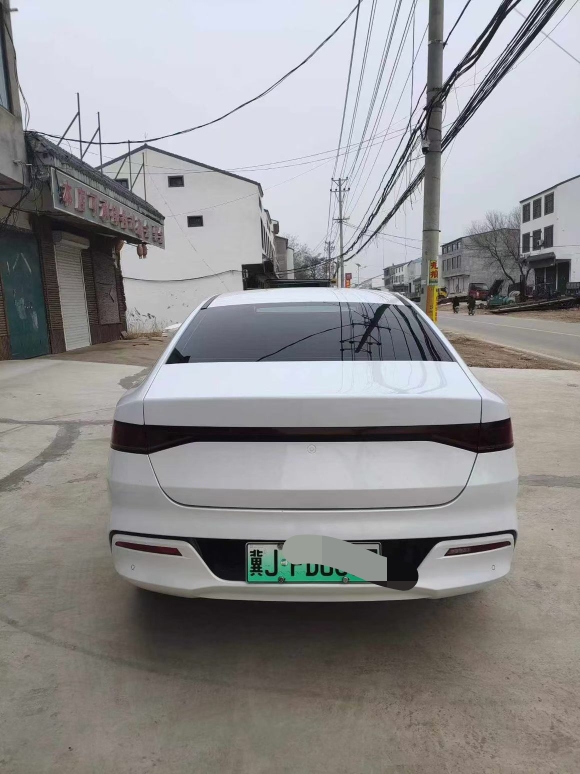 邯郸23年比亚迪秦4