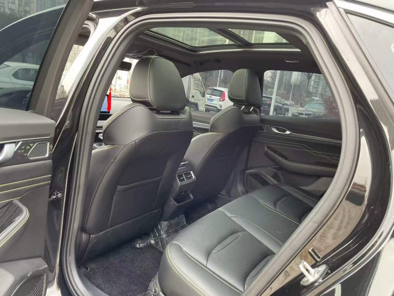 平顶山24年吉利星瑞7