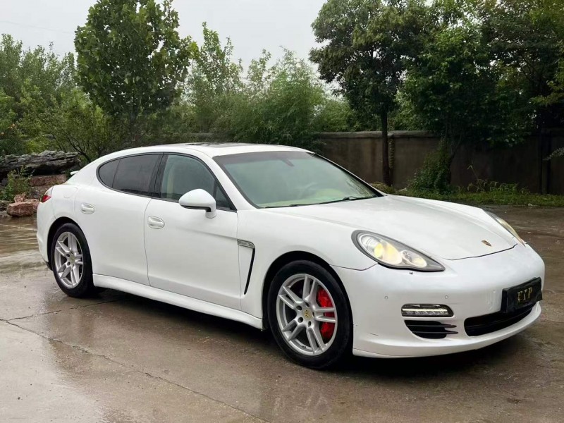 徐州13年保时捷帕拉梅拉2