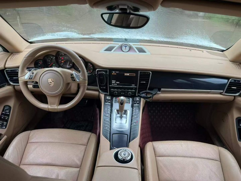 徐州13年保时捷帕拉梅拉5