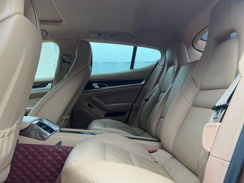 徐州13年保时捷帕拉梅拉6